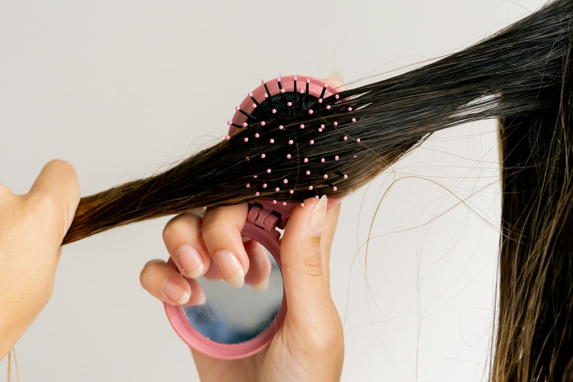 Come Riparare i Capelli Danneggiati in 14 Giorni con il Metodo Bond Repair